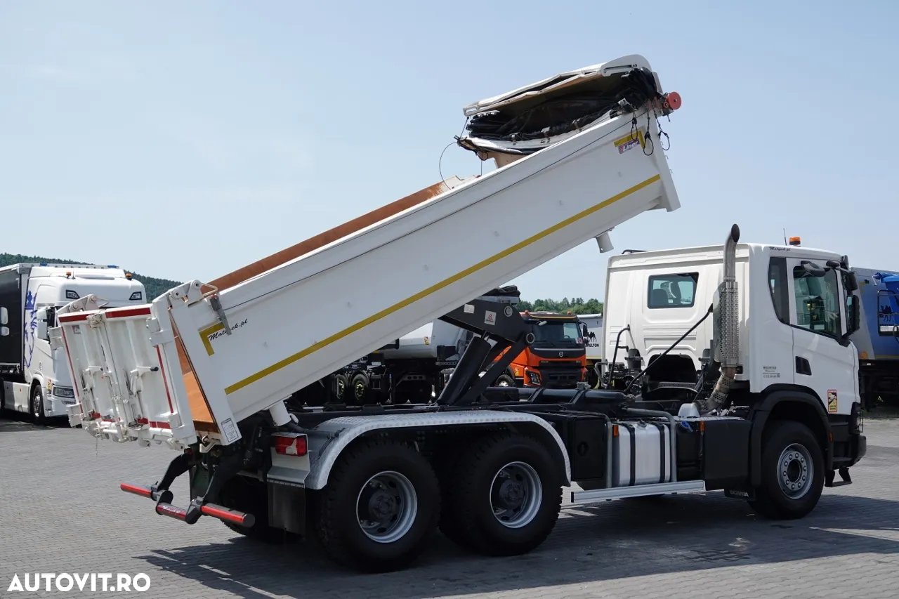 Scania P 370 XT / 6x4 / BASCULANTE / HYDROBOARD / BORDMATIC / 2021 - 4