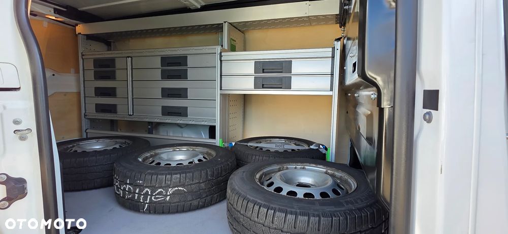 Opel Vivaro L3H1 2.0 177KM AUTOMAT 8-biegów - 24