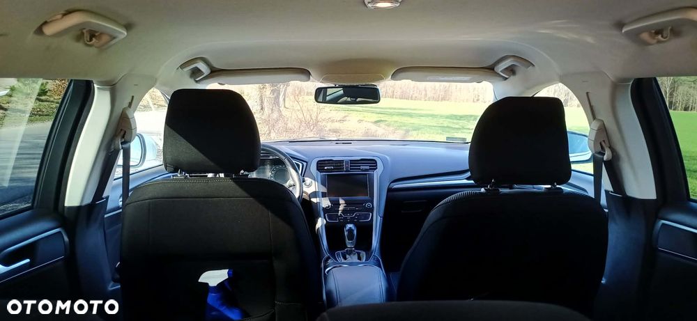 Ford Mondeo 2.0 TDCi Titanium PowerShift - 11