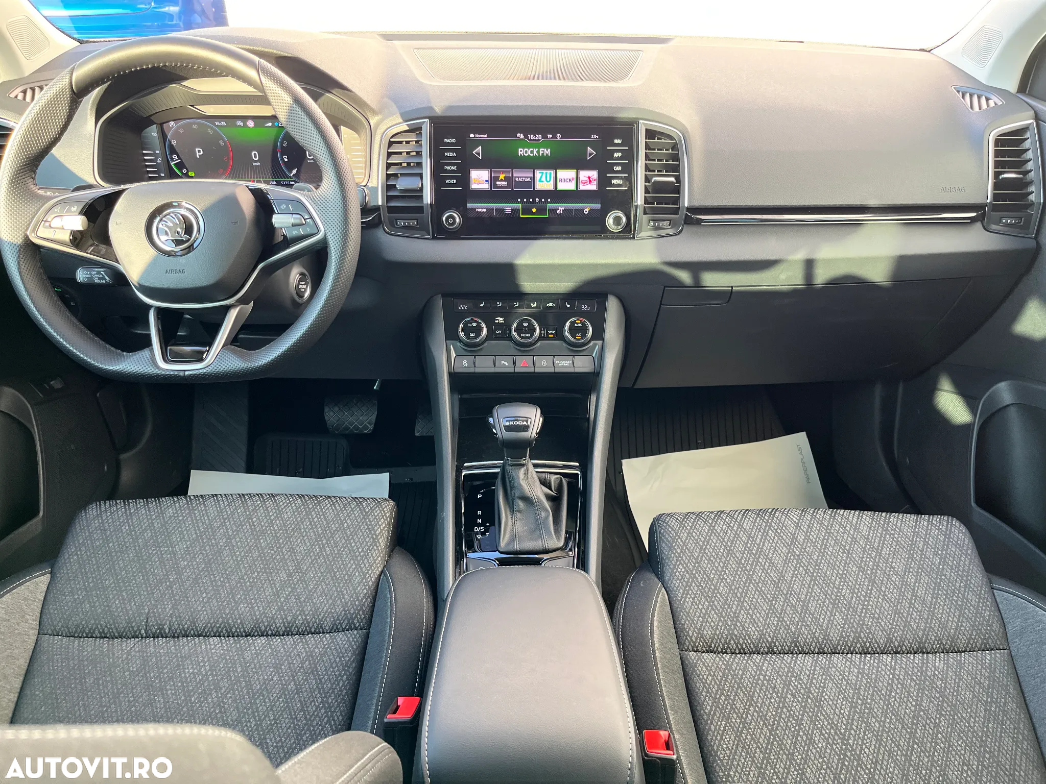 Skoda Karoq 1.5 TSI DSG Selection - 32