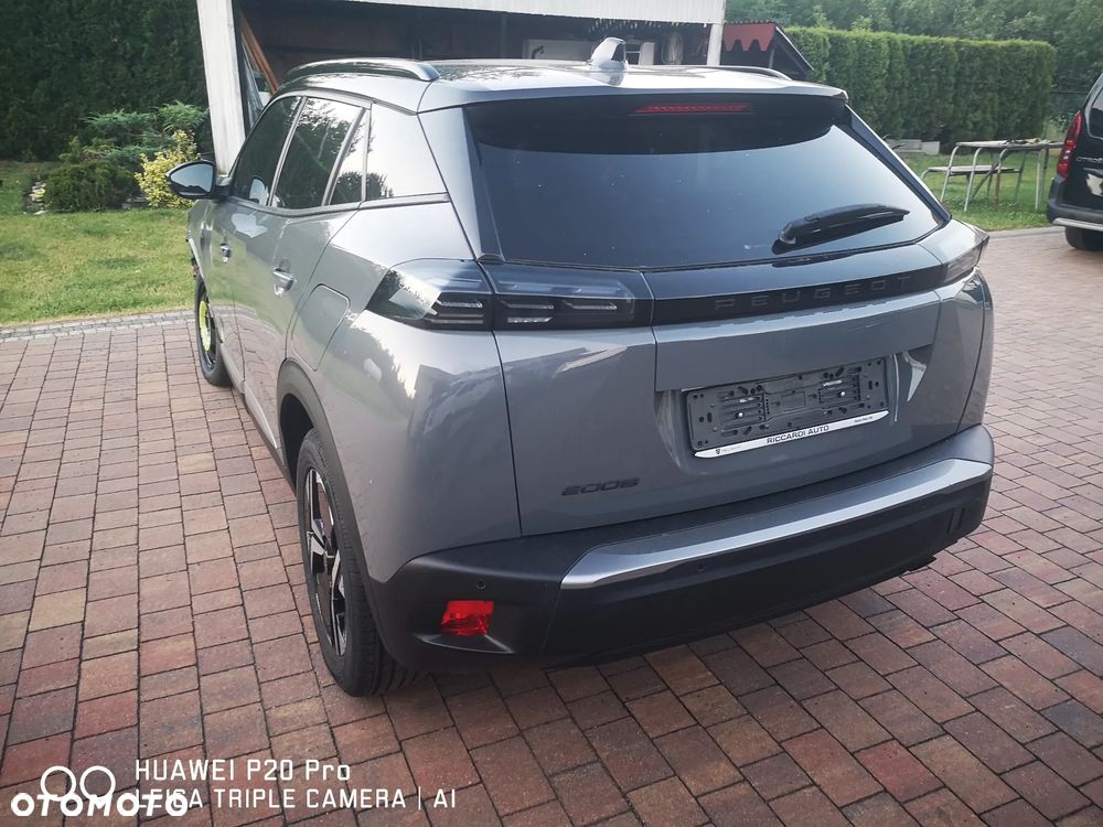 Peugeot 2008 PureTech 100 Allure S&S BVM6 - 22