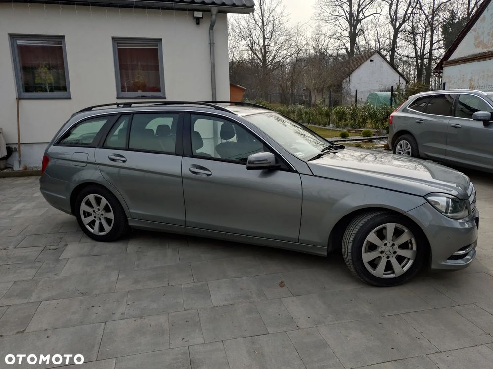 Mercedes-Benz Klasa C 220 CDI BlueEff Edition Classic - 7