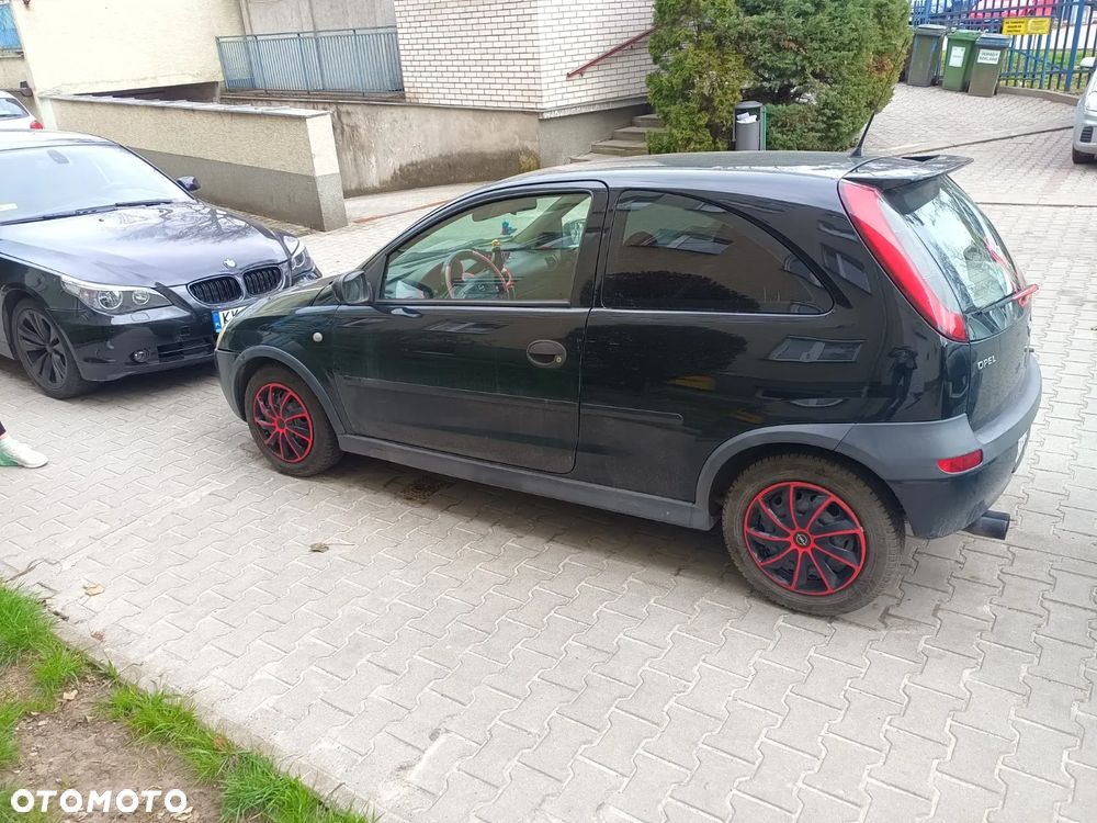 Opel Corsa 1.2 16V NJoy - 3