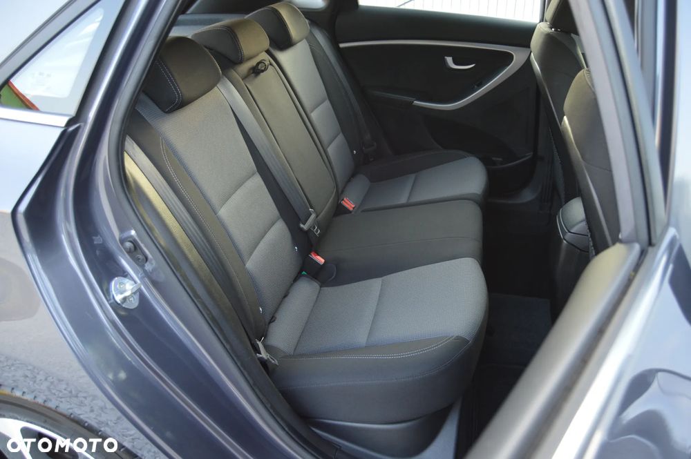 Hyundai i30 blue 1.6 GDI YES Gold - 33