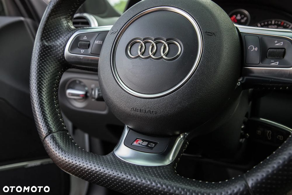 Audi RS3 Sportback - 24