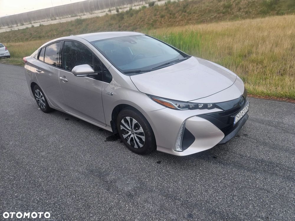 Toyota Prius - 8