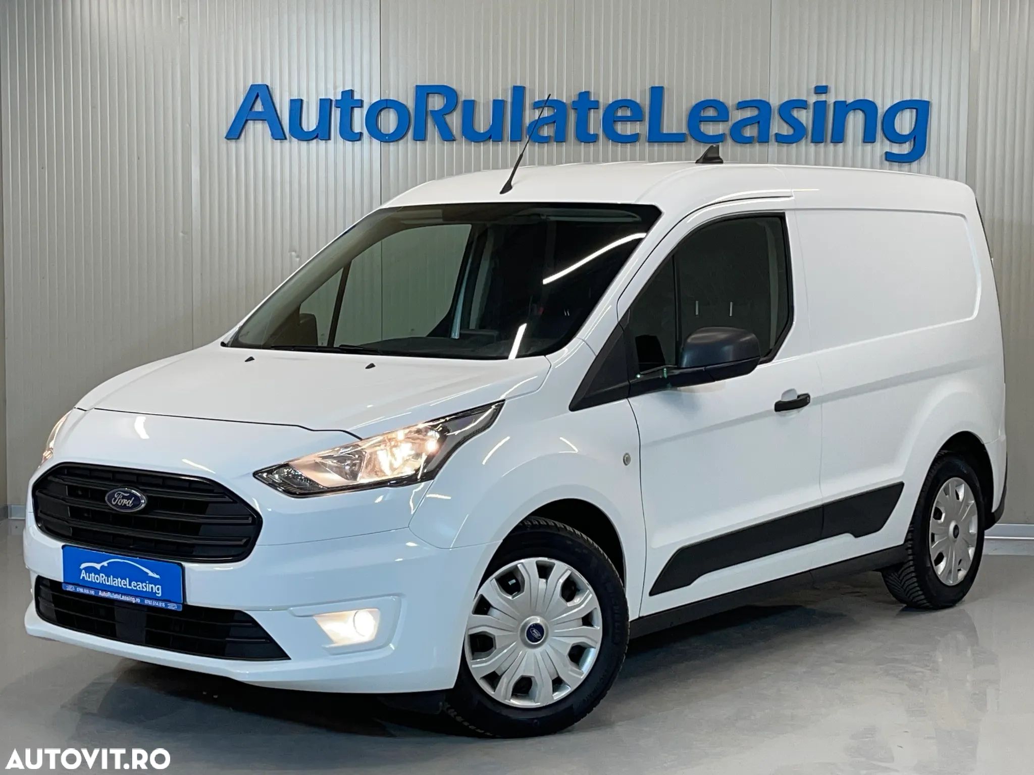 Ford Transit Connect - 1
