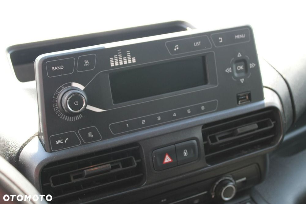 Toyota Proace City - 24