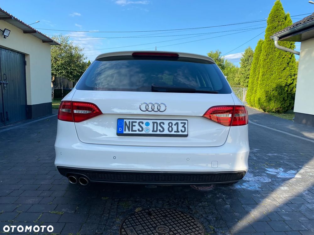 Audi A4 Avant 2.0 TDI DPF clean diesel S line Sportpaket - 5