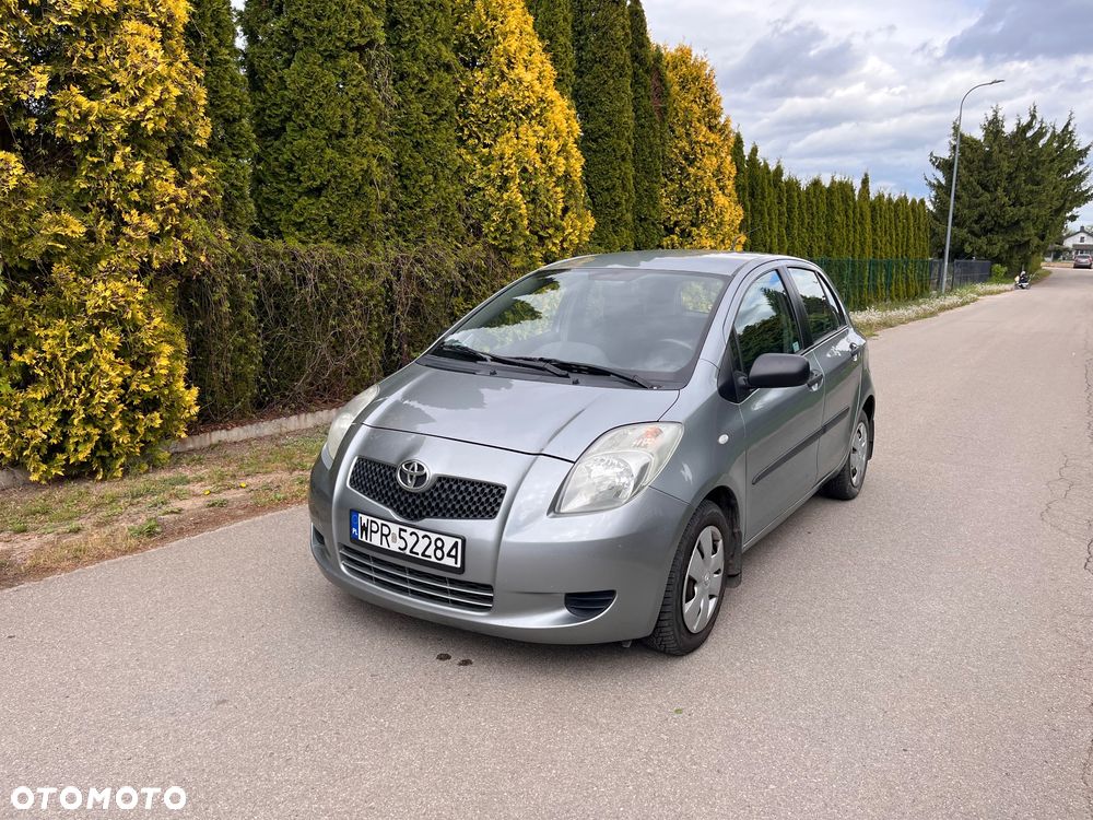 Toyota Yaris 1.0 Terra - 1