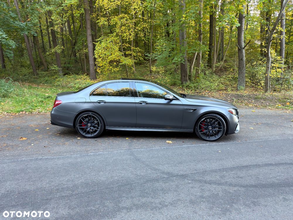 Mercedes-Benz E-Class 2018 photo 5
