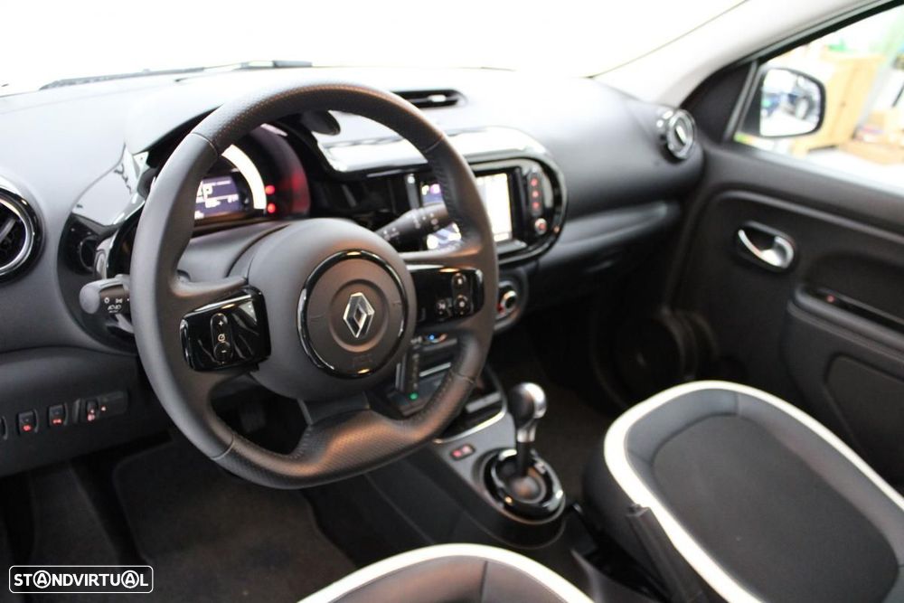 Renault Twingo E-Tech. 22 Urban Night - 16