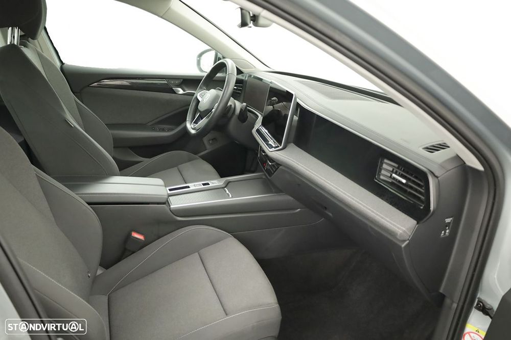 VW Passat Variant 1.5 TSI eHybrid DSG - 20