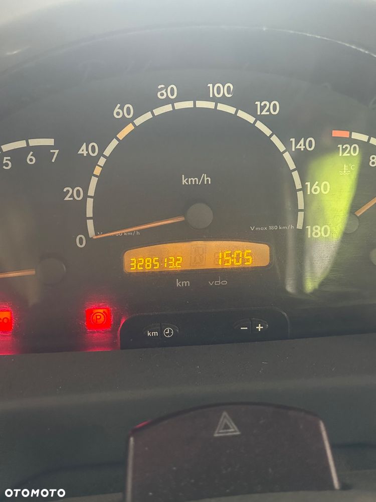 Mercedes-Benz Sprinter - 15