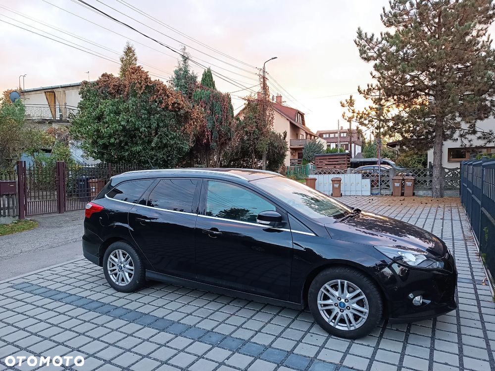 Ford Focus 2014 photo 3