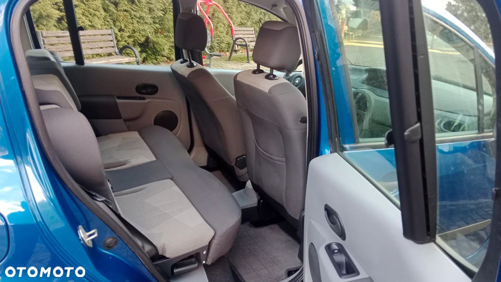 Renault Modus 1.2 16V Dynamique - 9