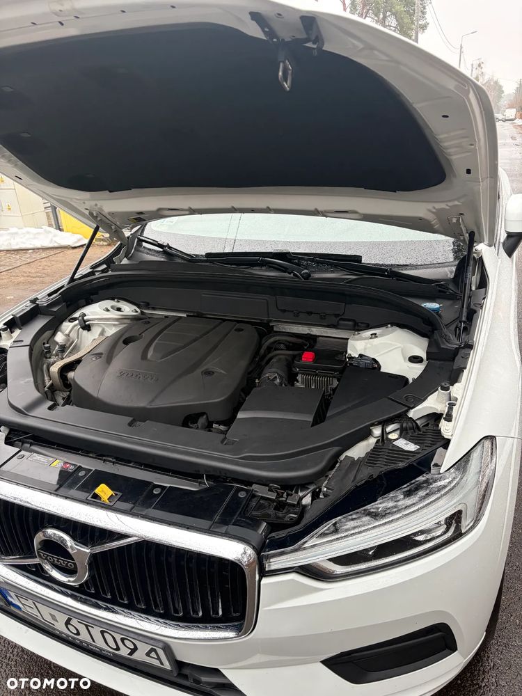 Volvo XC 60 D3 Momentum Pro - 8