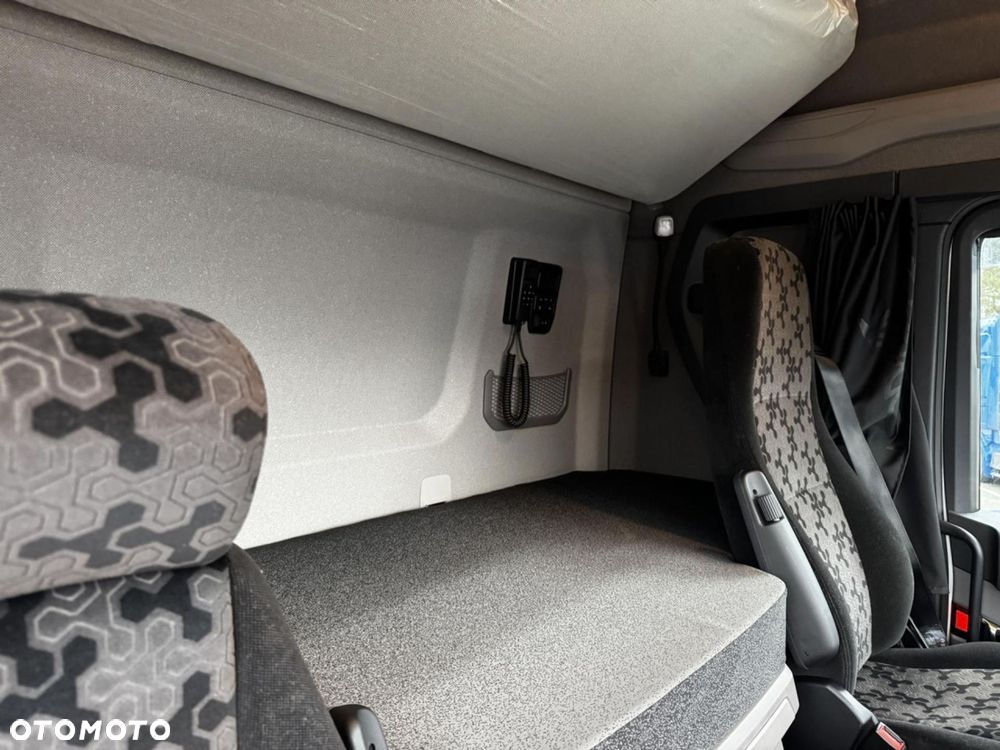 Scania R460a4x2NA ADR FL - 17