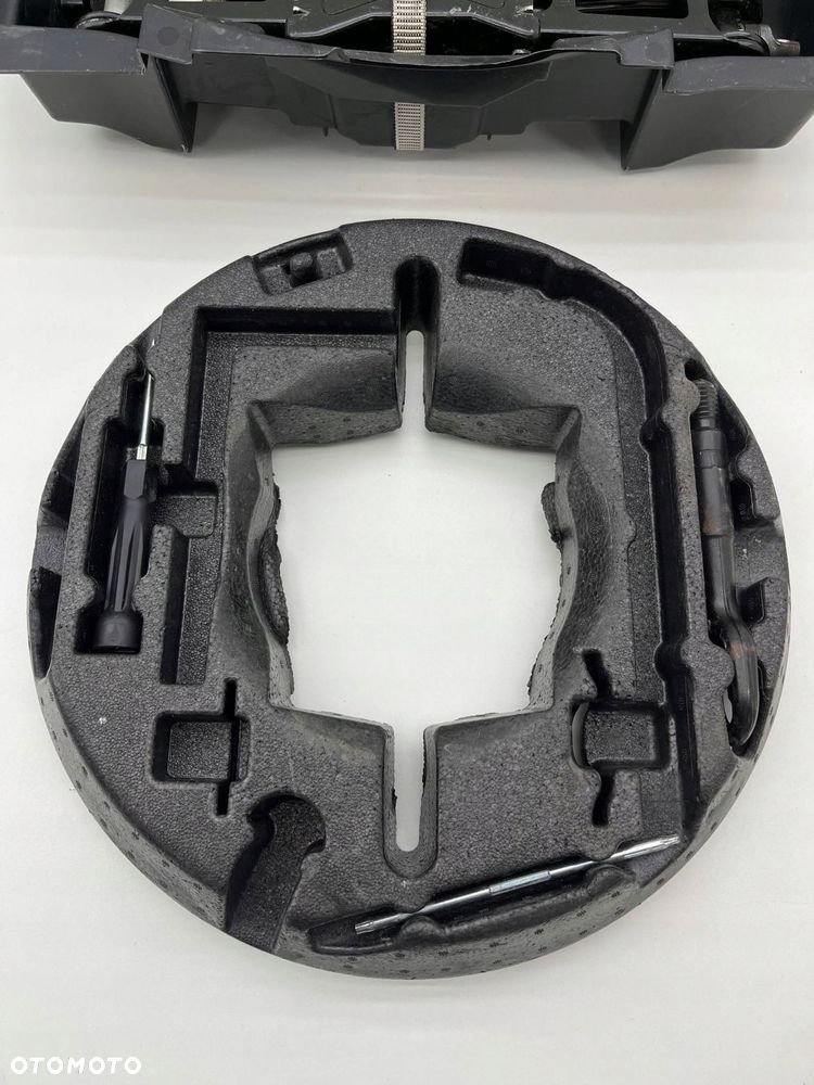 AUDI A4 B9 LEWAREK ZESTAW PODNOŚNIK SAMOCHODOWY 8W0011031 - 3