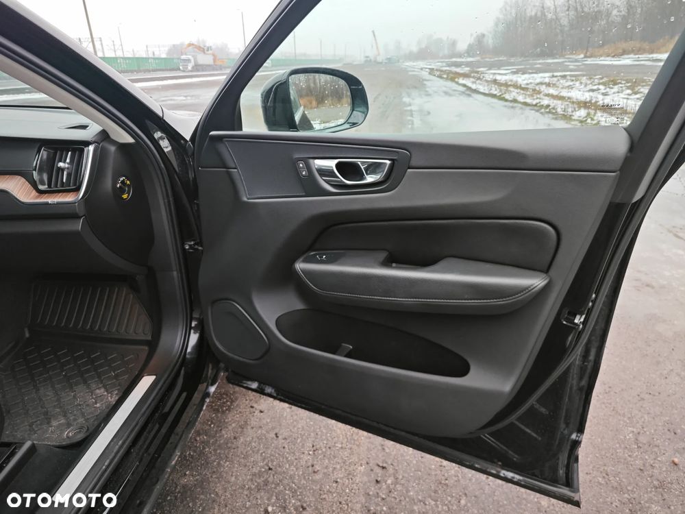 Volvo XC 60 D4 Inscription - 20