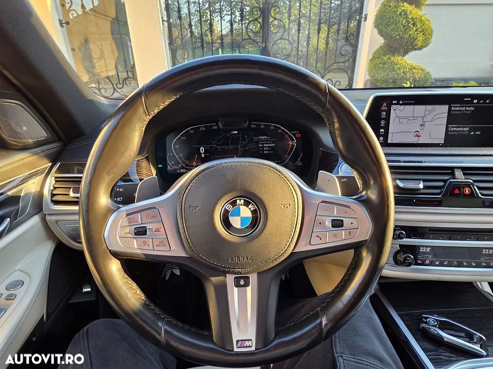 BMW Seria 7 740d xDrive MHEV - 16