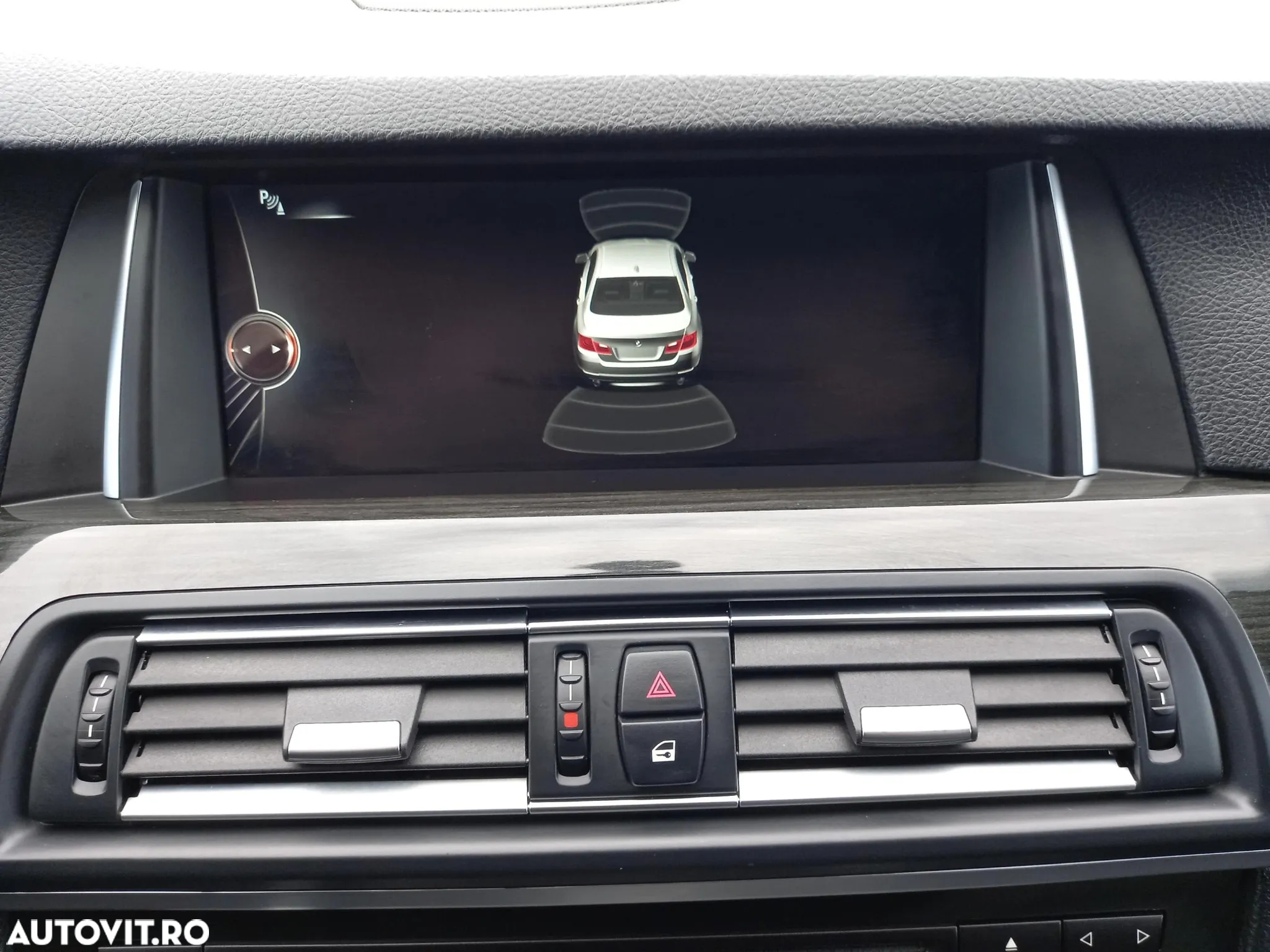 BMW Seria 5 520d Aut. Luxury Line - 25