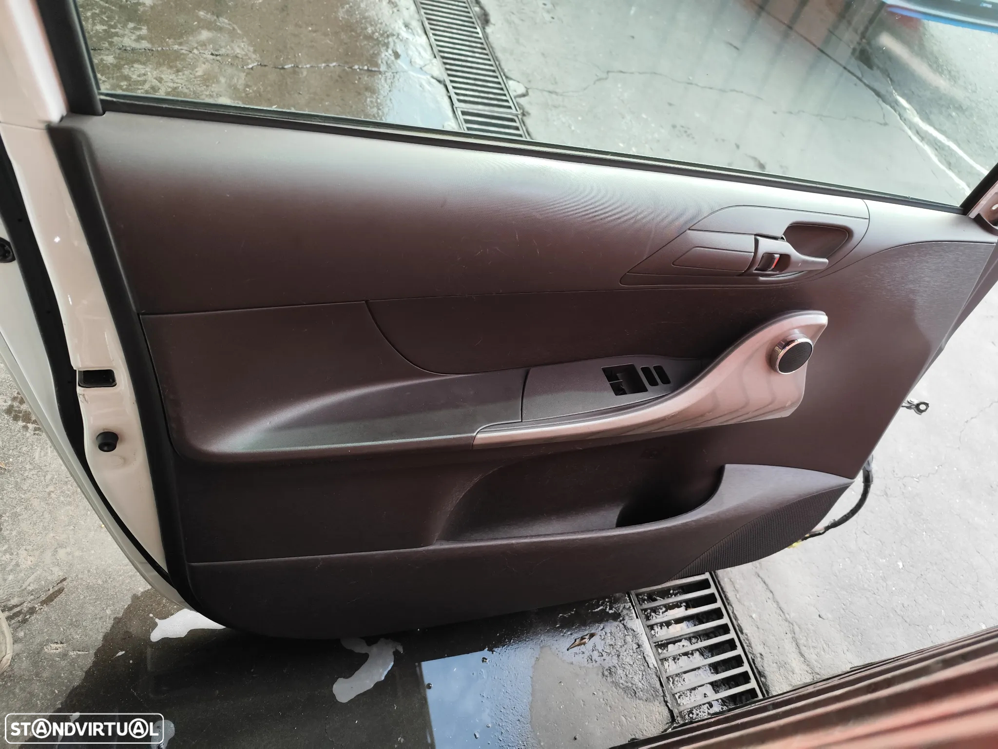 TOYOTA IQ PORTA ESQUERDA - PF608 - 5