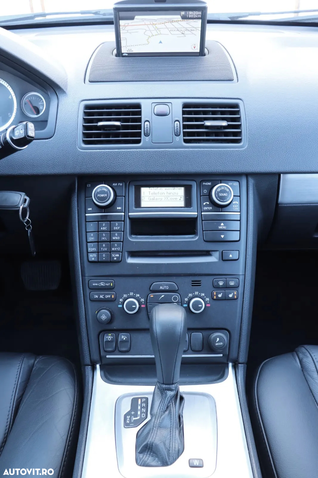 Volvo XC 90 D5 AWD Geartonic Summum - 10