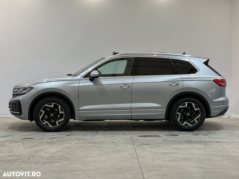 Volkswagen Touareg - 2