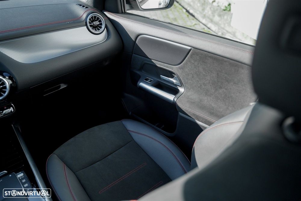 Mercedes-Benz EQA 250 AMG Line - 28