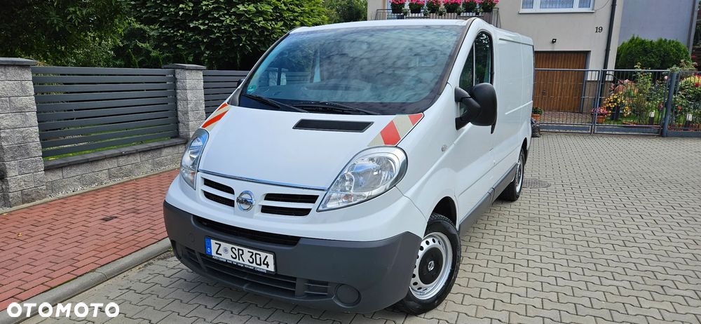 Opel Vivaro - 1
