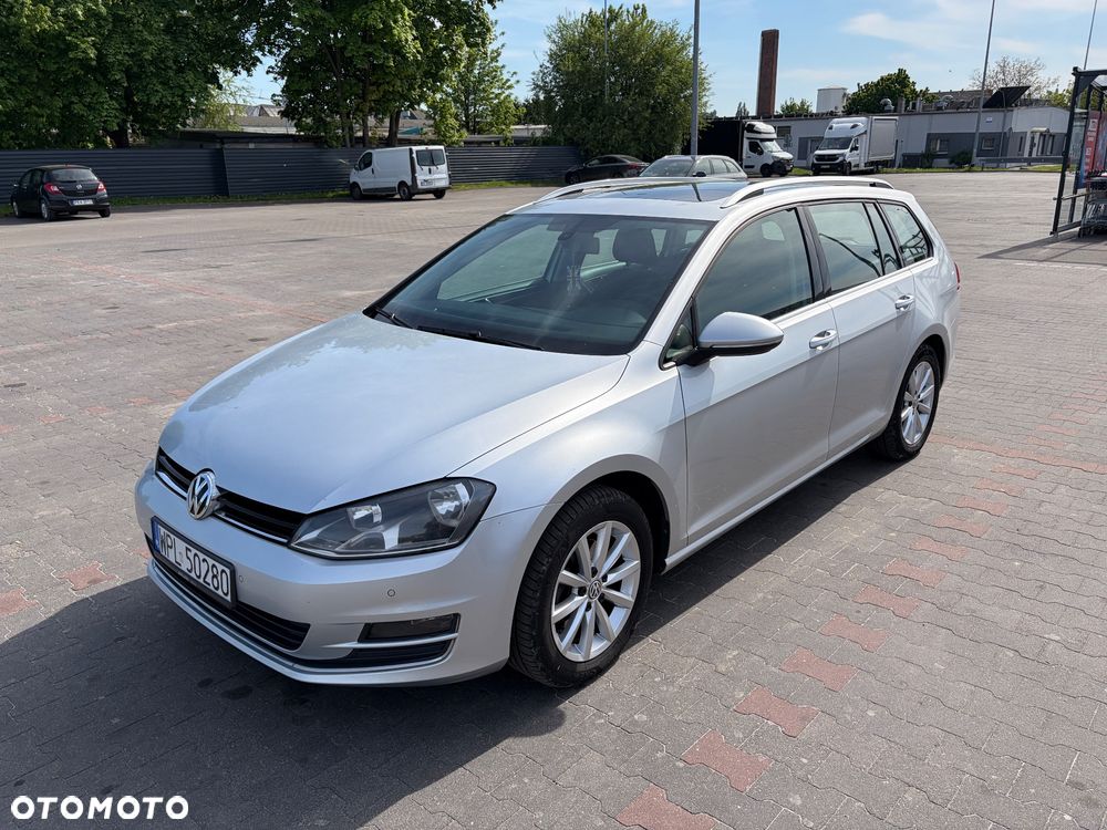Volkswagen Golf 1.6 TDI DPF Highline - 1