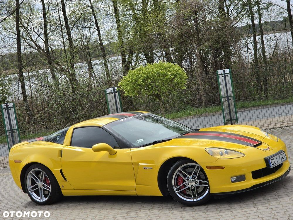 Chevrolet Corvette - 1