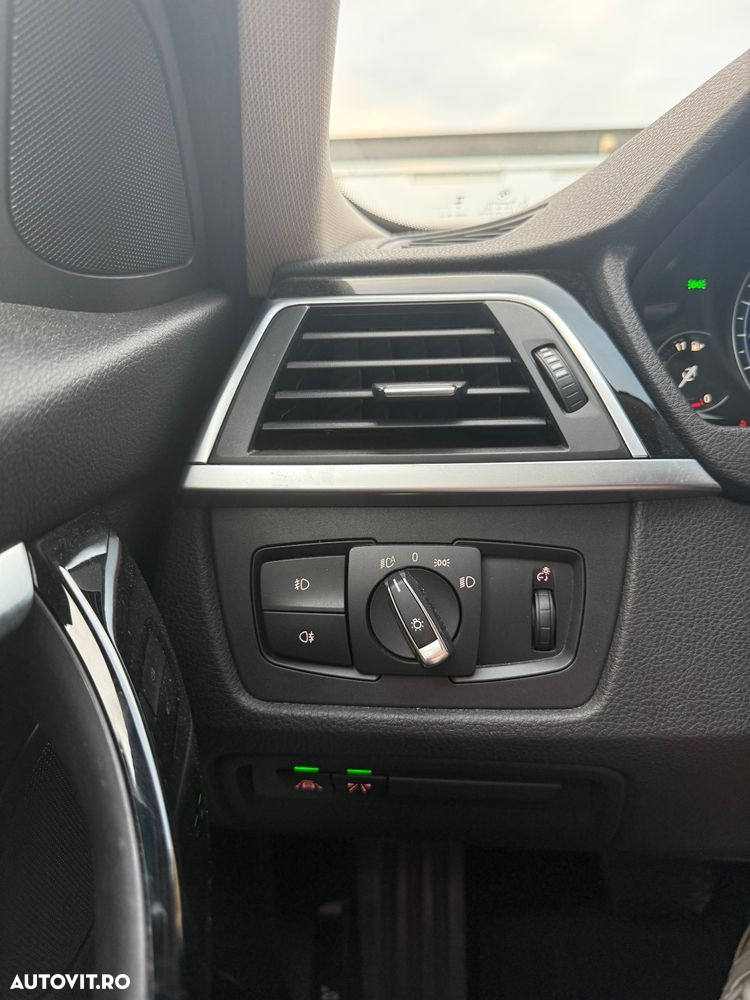 BMW Seria 3 320d xDrive AT Sport Line - 14