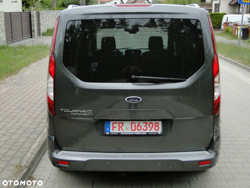 Ford Tourneo Connect Grand - 5