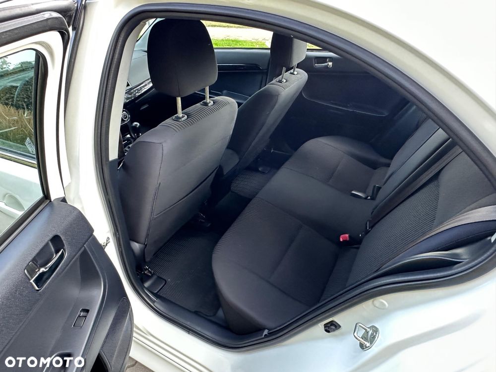 Mitsubishi Lancer 1.8 DID Instyle NAVI - 29