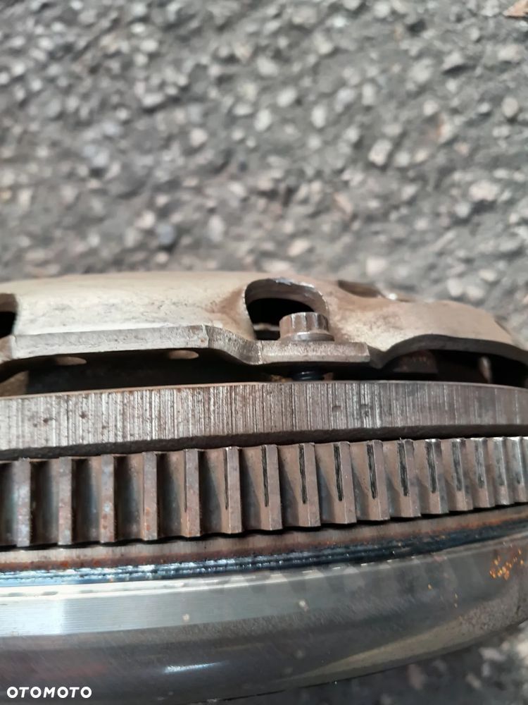 Koło zamachowe dwumasowe sprzęgło VW T5 2.5 TDI - 3