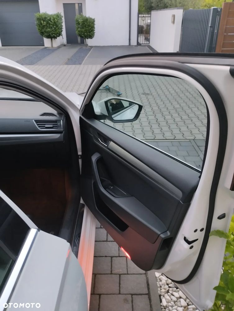 Skoda Superb - 16