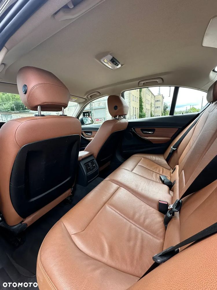BMW Seria 3 320d Efficient Dynamic Edition Luxury Line - 5
