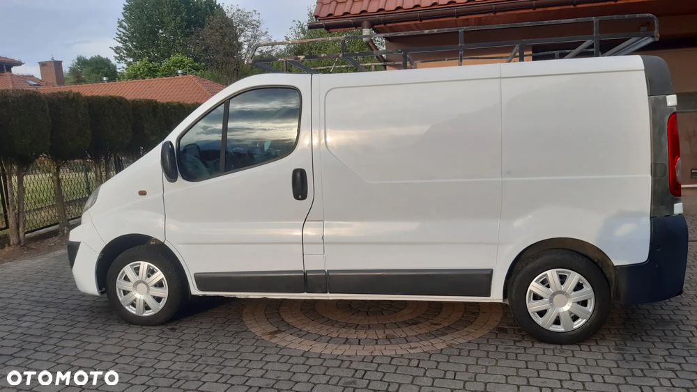 Renault TRAFIC - 25