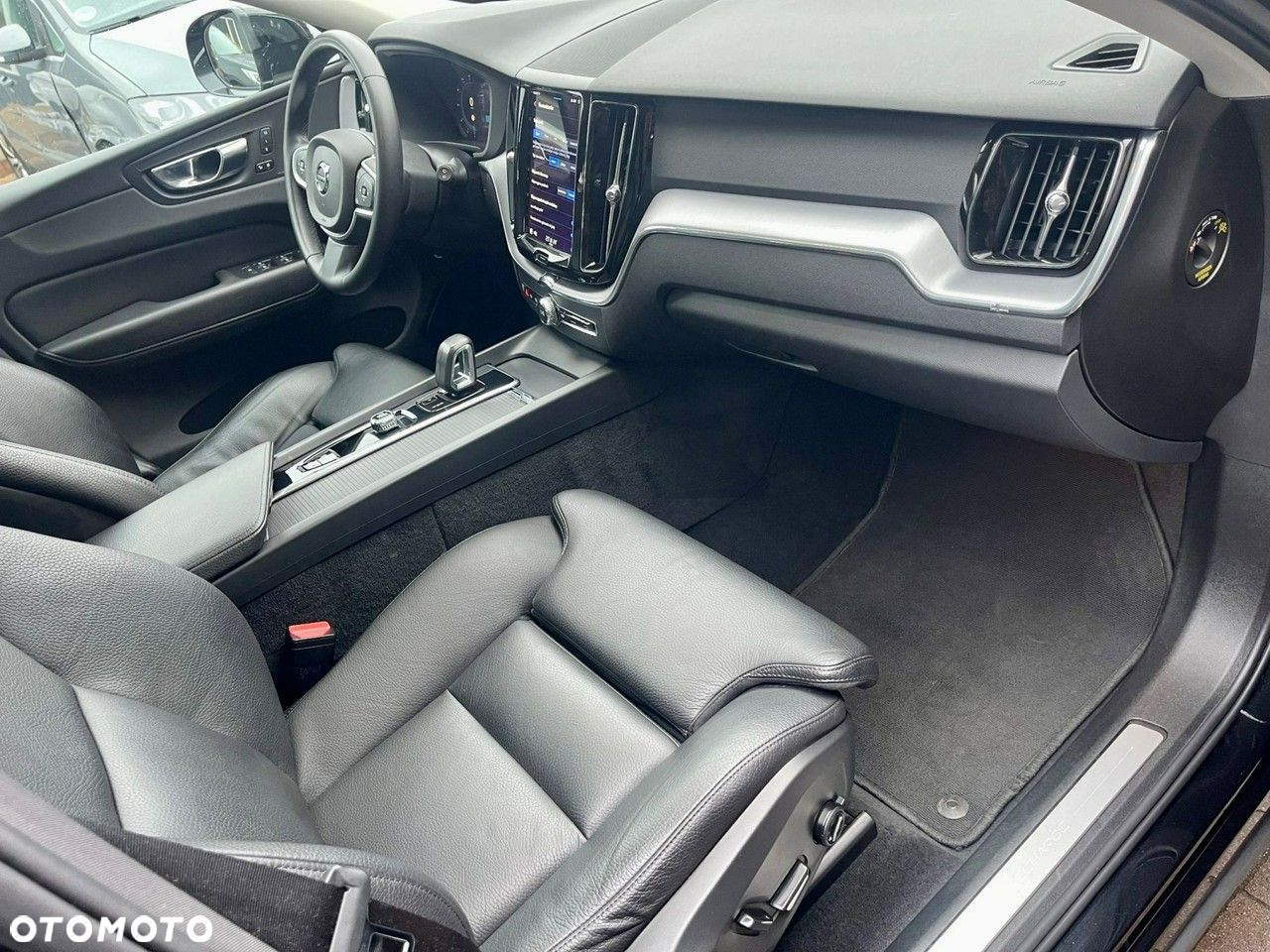Volvo XC 60 T6 AWD Plug-In Hybrid Inscription Expression - 17