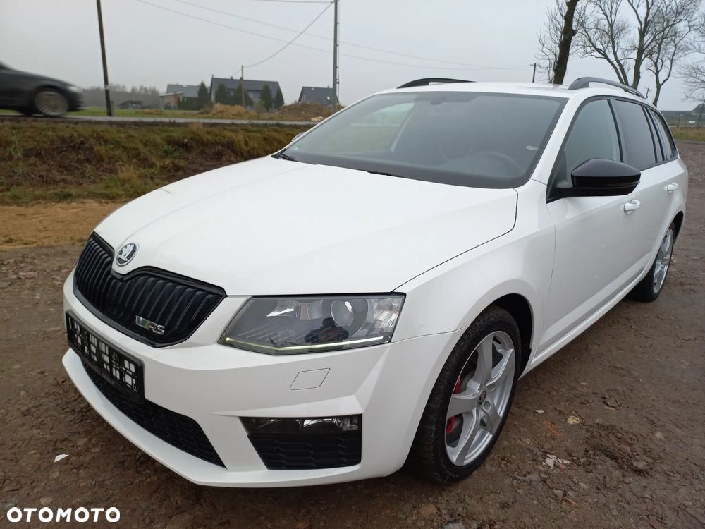 Skoda Octavia 2.0 TDI RS DSG - 1