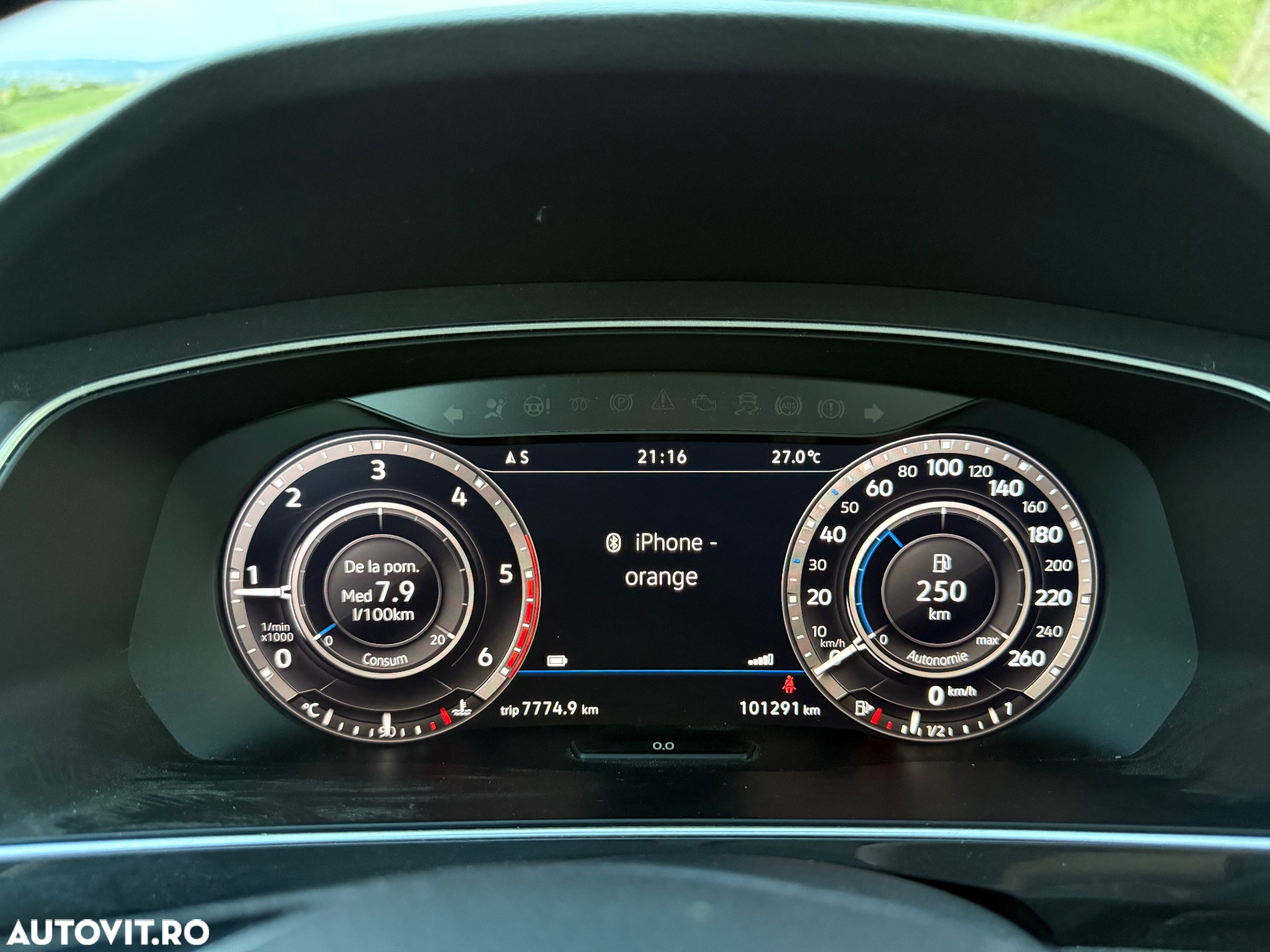 Volkswagen Tiguan 2.0 TDI 4Mot Highline - 17