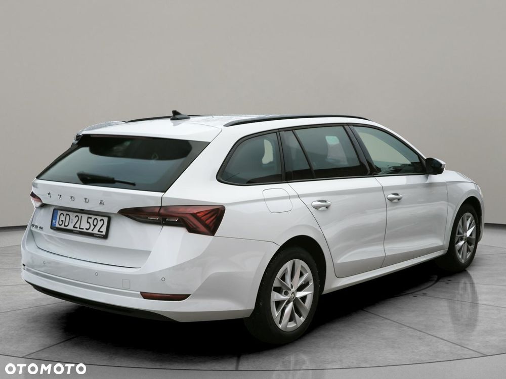 Skoda Octavia - 4