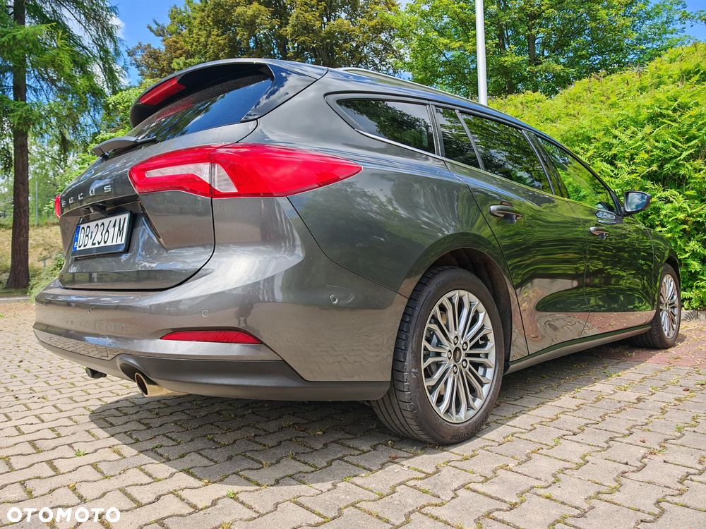 Ford Focus 1.5 EcoBoost Titanium - 13
