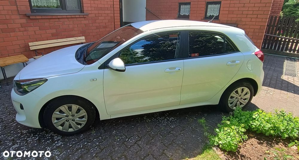 Kia Rio 1.4 M - 2