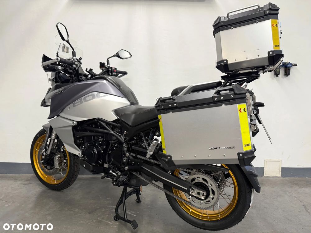 QJMOTOR SRT 800SX - 4
