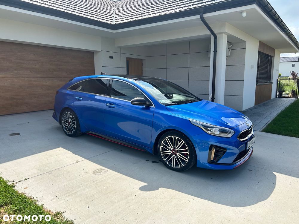 Kia ProCeed 1.6 T-GDI GT DCT - 3