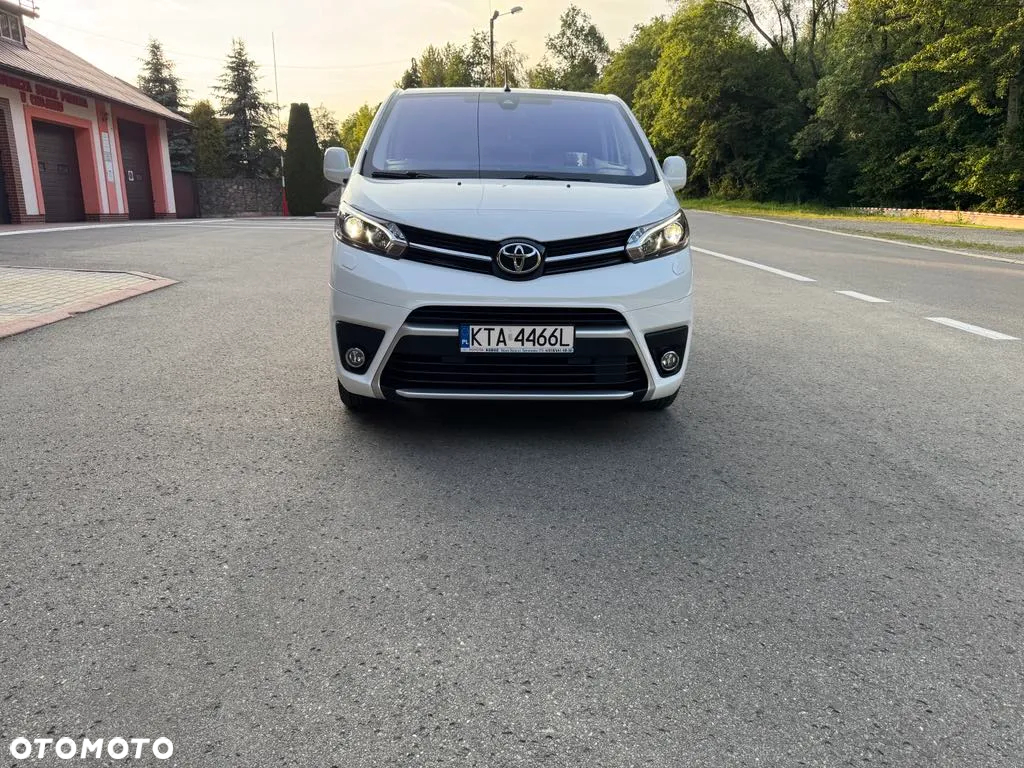 Toyota Proace Verso 2.0 D4-D Medium Family - 10