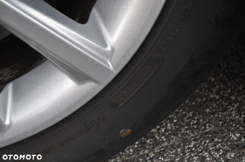 Ford Grand C-MAX - 22